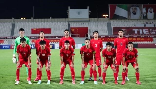 国足|5:0!4连封!国足暴击亚洲鱼腩,迎晋级12强拐点,有望一战翻身