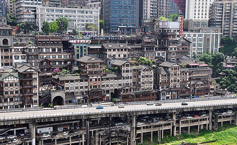 洪崖洞 洪崖洞修成这样,为什么最后成为重庆第一网红景点?