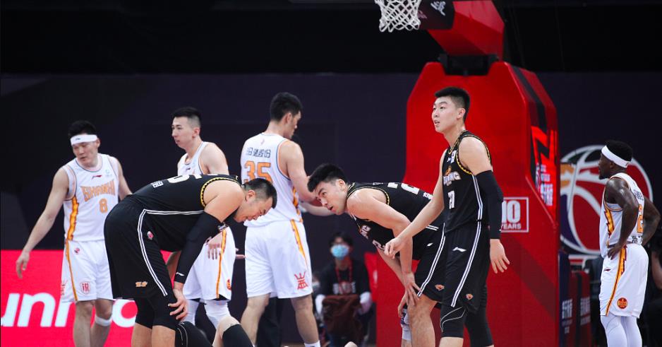 奶球妈咪聊|爆大冷!辽宁输山西是因为没外援和艾伦?还有三大原因不得不说