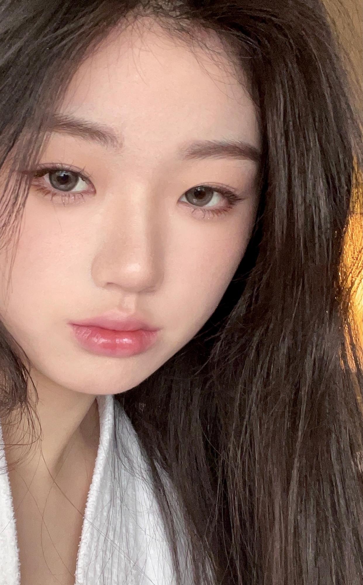 女孩|她的长相不比歌声更撩人？