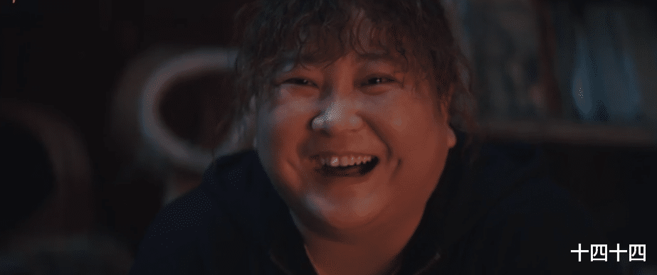 跨年|没想到，陪我跨年的，居然是一部史诗级大烂片