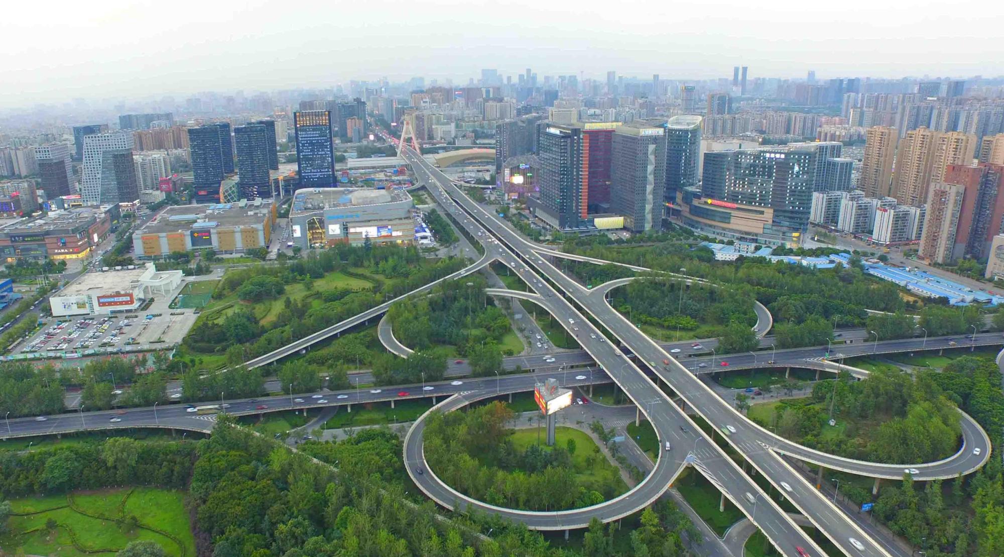 海边 成都:不好意思,新一线城市位置我坐稳了