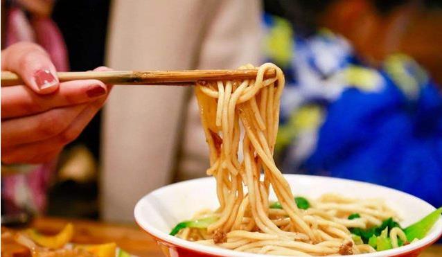 免疫系统|一天只吃一顿多活28%吗？科学家发现：断食几天或重启免疫系统？