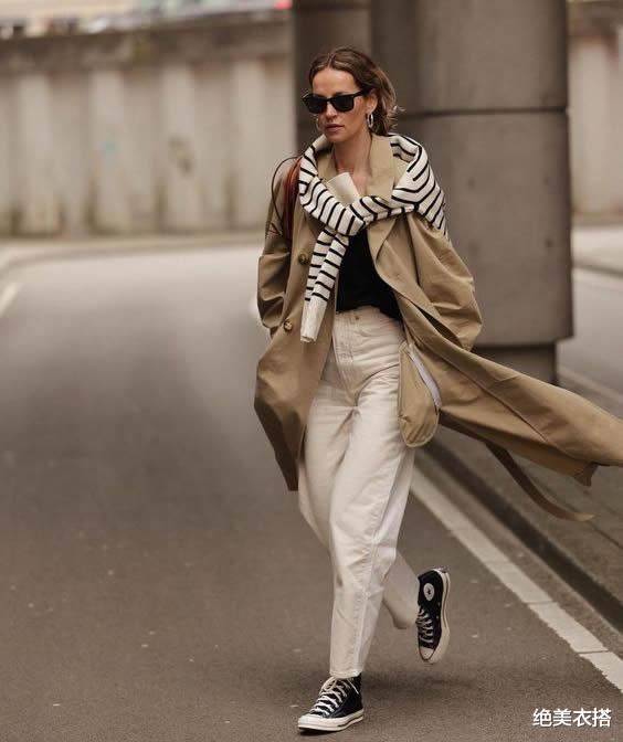 绝美衣搭|必学！初秋针织衫的“个性叠穿”法，穿衣小白瞬间晋级时髦精
