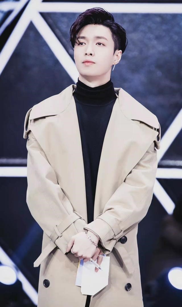 张艺兴|张艺兴《飞天》又出圈：钢琴家郎朗疯狂安利