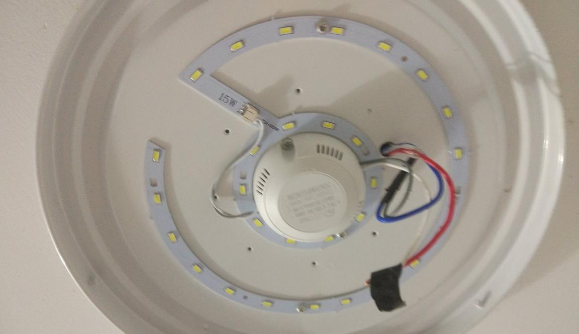 家里的LED灯坏了,学会3个维修步骤,就不用花钱找人修了