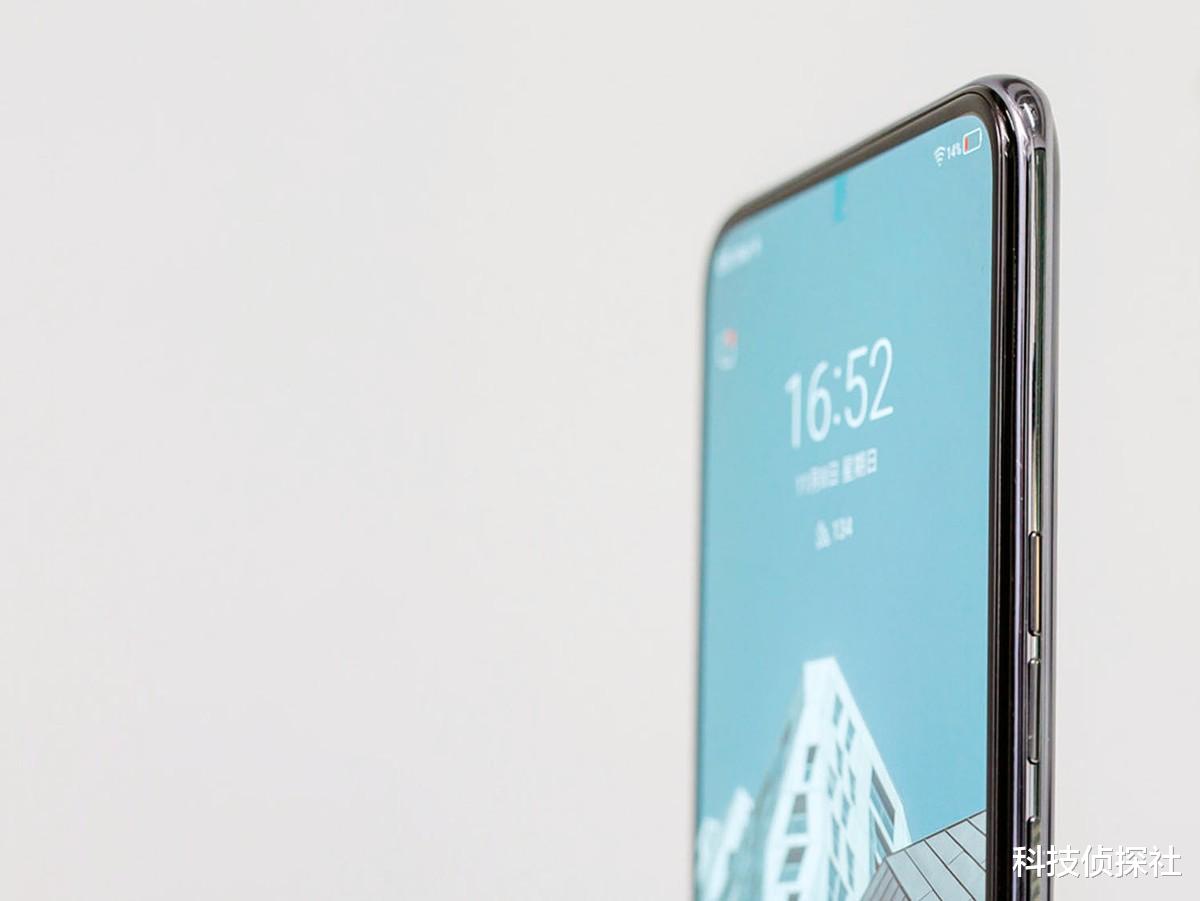 中兴 对于屏下摄像手机,其实我们可以大胆一点