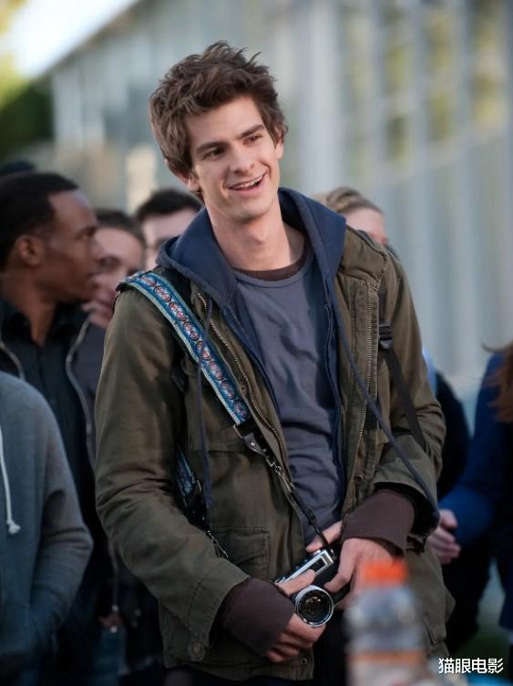 蜘蛛侠|荷兰弟曝片场幕后！终于承认三代同框，称加菲和蜘蛛侠和解了