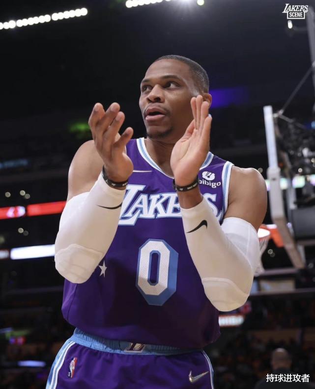 浙江男籃|最后一夜狂輸28分！詹姆斯36+9蒼白無力，湖人輸球2大關(guān)鍵點(diǎn)