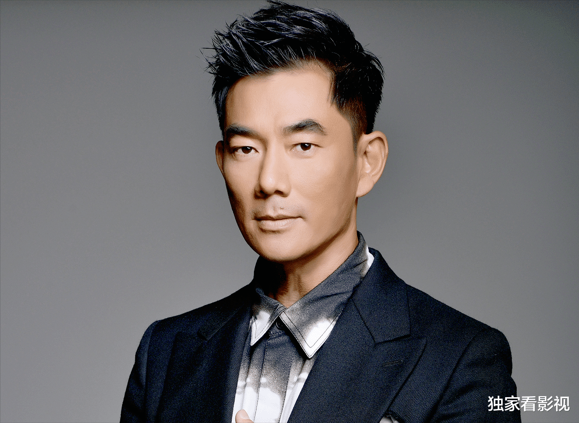 任贤齐|给赵传打杂，为陶晶莹扑火却错过几个亿，55岁任贤齐用音乐写自传