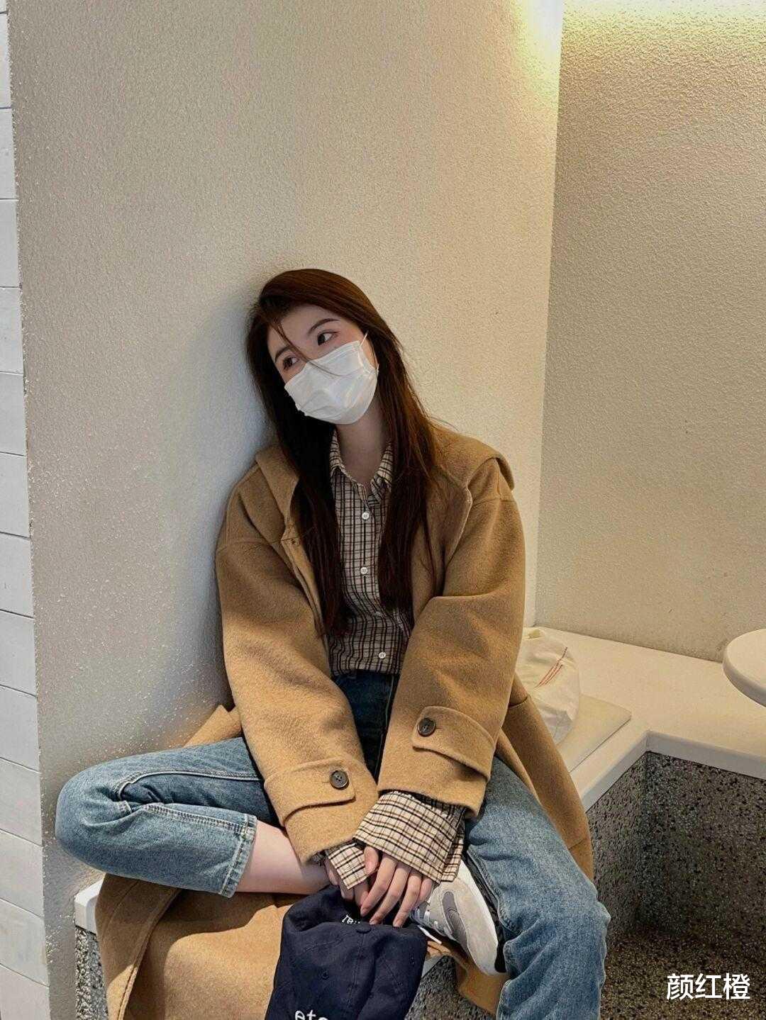颜红橙 冬天大衣还得穿驼色，经典百搭又显气质，普通女生也能驾驭