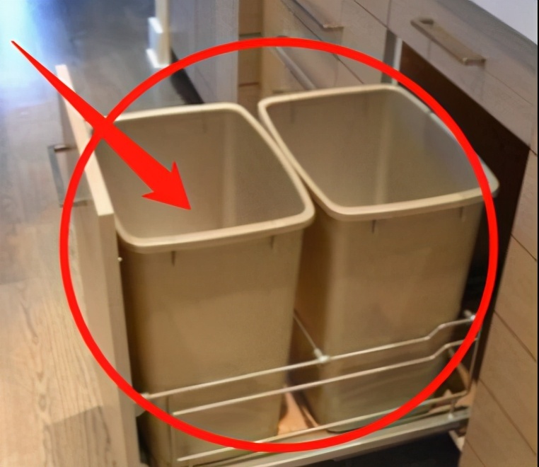 |50岁装修老师傅，得罪同行也要曝光：这12处不值得花一分钱