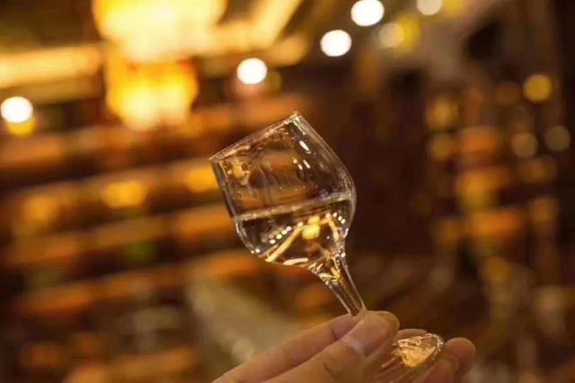 茶叶|喝茶、饮酒与抽烟，哪个对身体伤害最大？真相也许你真不知道