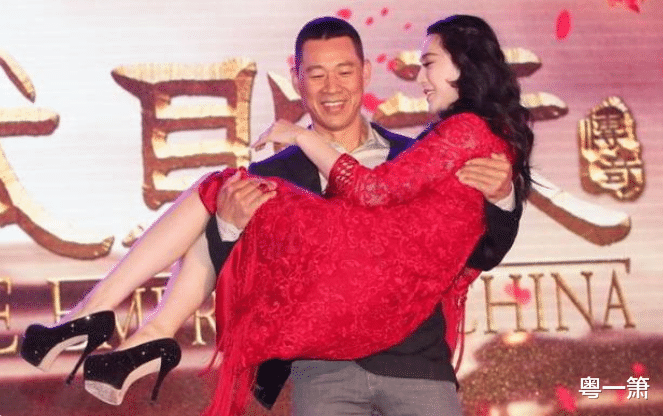 公主抱|那些被“公主抱”给打败的男演员，网友只对张丰毅表示理解