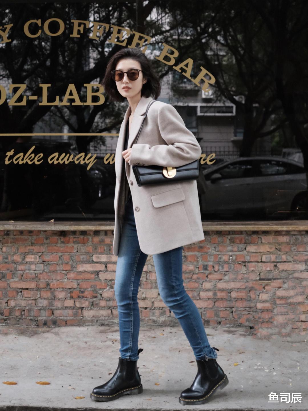 穿衣搭配|职场OL冬季离不开“羊毛西装”，借鉴这组搭配，日常通勤也很时髦