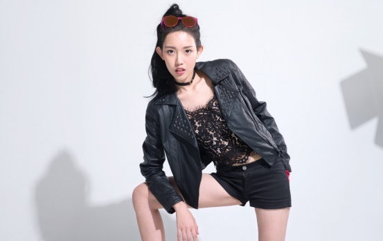 人体百科 女子1年3次脑梗，瘫痪在床不能自理，医生：“1素”早点戒该多好