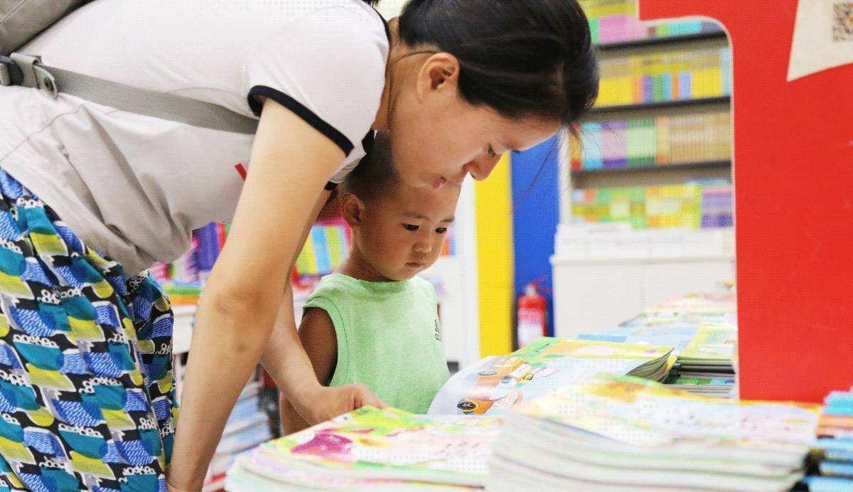 吴洪娜聊说育儿|给孩子选错书比不阅读还要糟，宁愿多花点钱，也要给孩子选对书籍