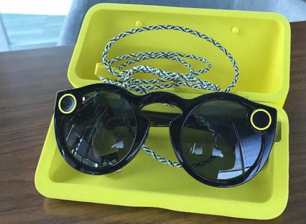 36氪|审视智能眼镜的过去、现在和未来（？）