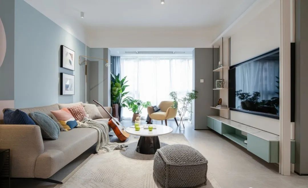 |80㎡现代简约,餐厅、书房、客卧三合一,高颜值拼色墙时髦有腔调