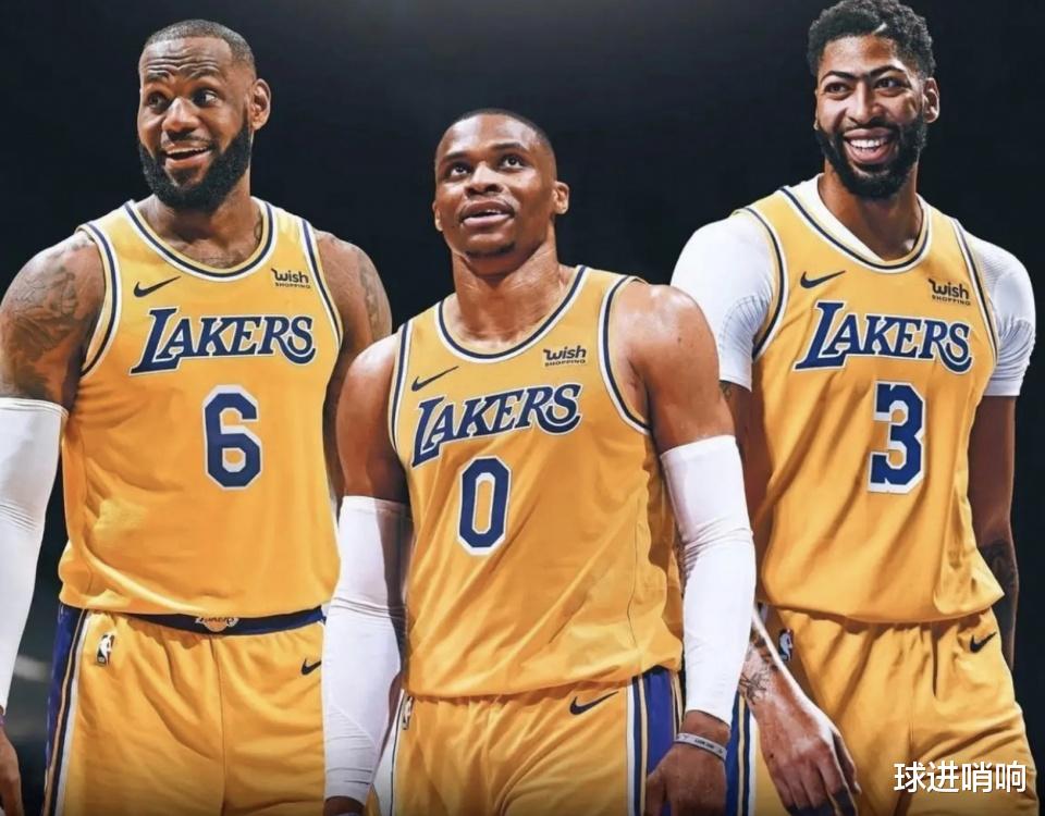 火箭湖人商讨2换3交易，戈登驰援三巨头，休城获塔克一箭双雕