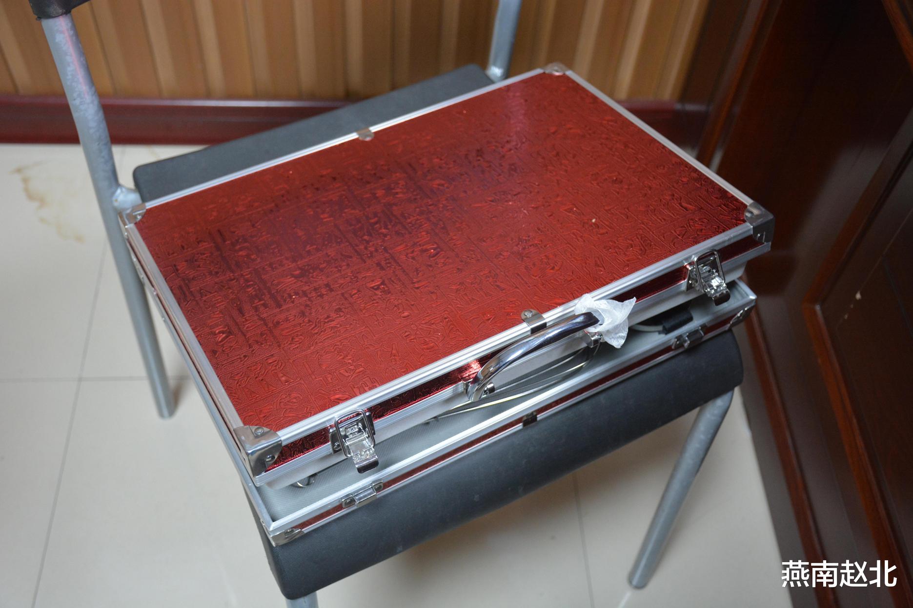 燕南赵北 保定一男子“砸金蛋”中奖，上火车却被罚200元，咋回事