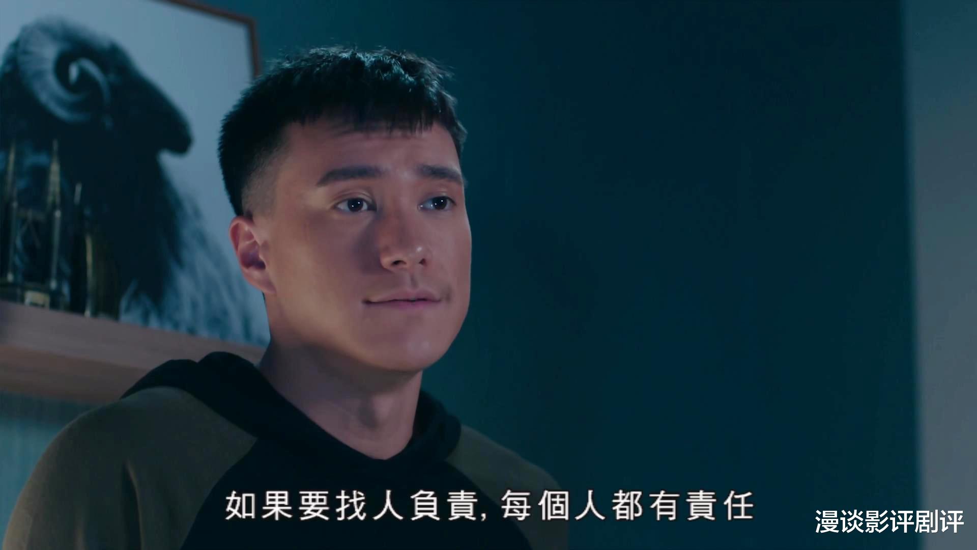 拳王|《拳王》恐步《刑侦日记》后尘，故事性太差，很多莫名其妙的剧情