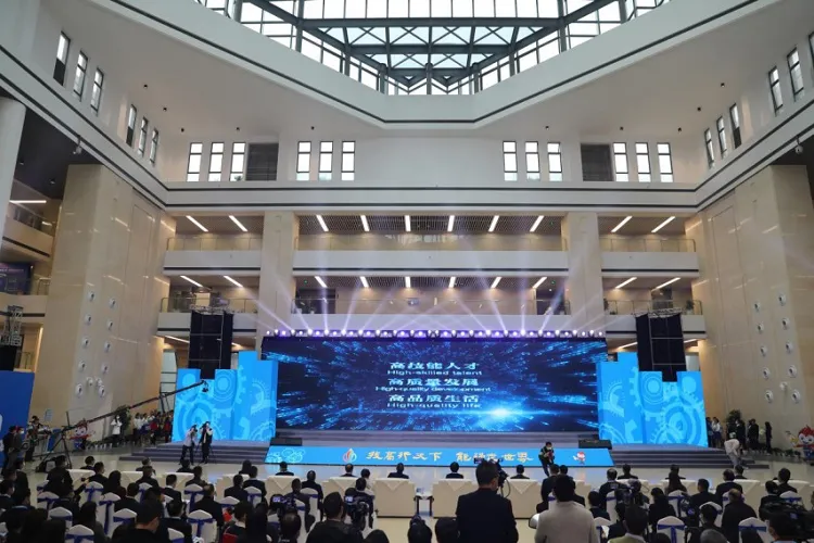 女性创业|2金2银1铜 川仪校在第七届中国·重庆职业技能大赛中成绩斐然