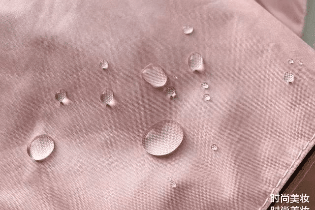 时尚美妆|薇娅“懒人伞”火了，阻挡99%紫外线，手机大小方便携带