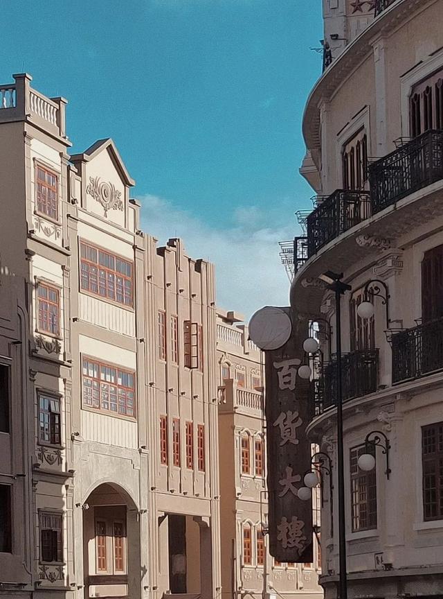 谢霆锋|又被谢霆锋带出圈了！中国北回归线上的宝藏小城，装两个胃不够吃