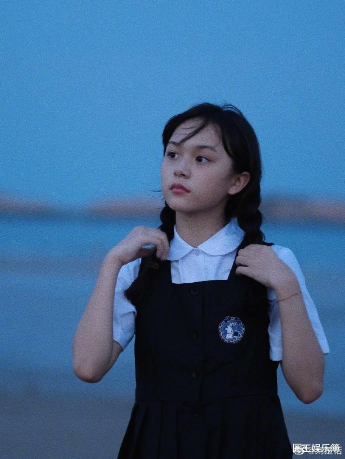 刘楚恬|5岁年薪百万的刘楚恬，12岁甜美大方，整容的钱省了！