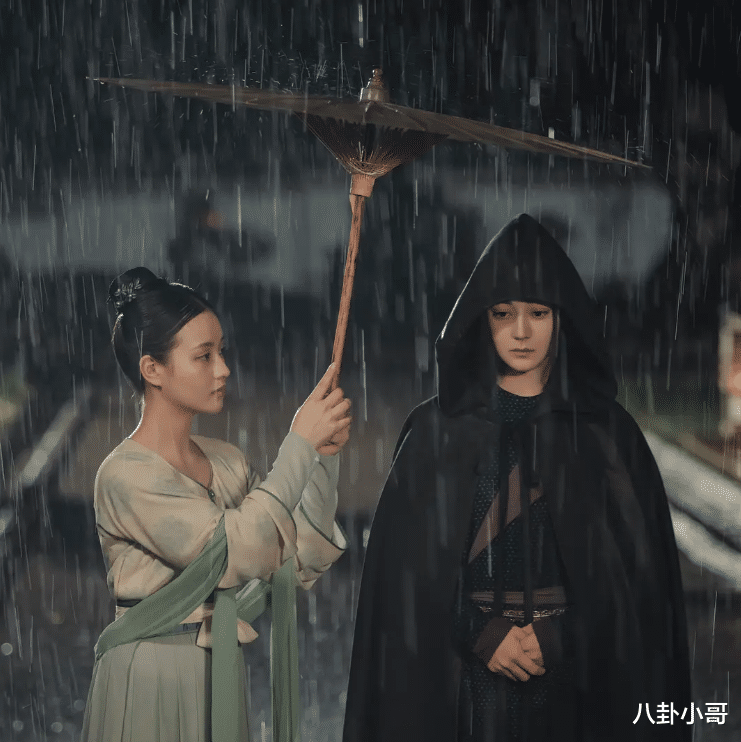 迪丽热巴|上线7天拿下热度榜第一！连迪丽热巴、李一桐都镇不住，这部新剧不简单