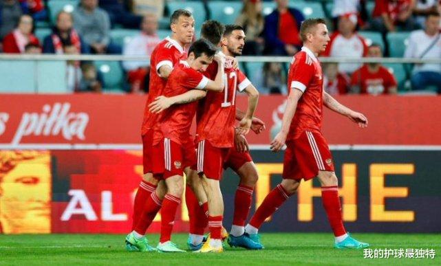 欧洲杯|84分钟点球绝杀！1-0，欧洲杯潜在黑马浮现，将死磕世界第一