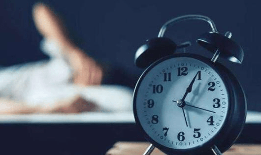 龚医生说健康|高血压人群:太快有风险!这三种时刻放缓速度,更有益于身体健康