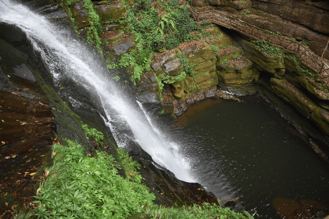 雅安 中国一座“最爱哭泣”的城市，夏天只有23度，适合假日避暑游