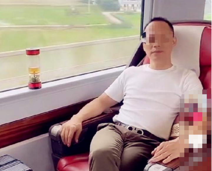 哲学筱筱|14岁女孩被性侵，收红包发私照：我该怎么保护你，我的女儿