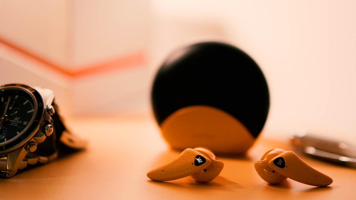 爱马仕|艺术与美学的交融,ROtt KRON乐旷陶瓷耳机与潮流并肩