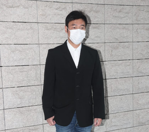 唐奕聪|唐奕聪猝逝,朱茵黄贯中十指紧扣送别,许志安郑中基等众星到场