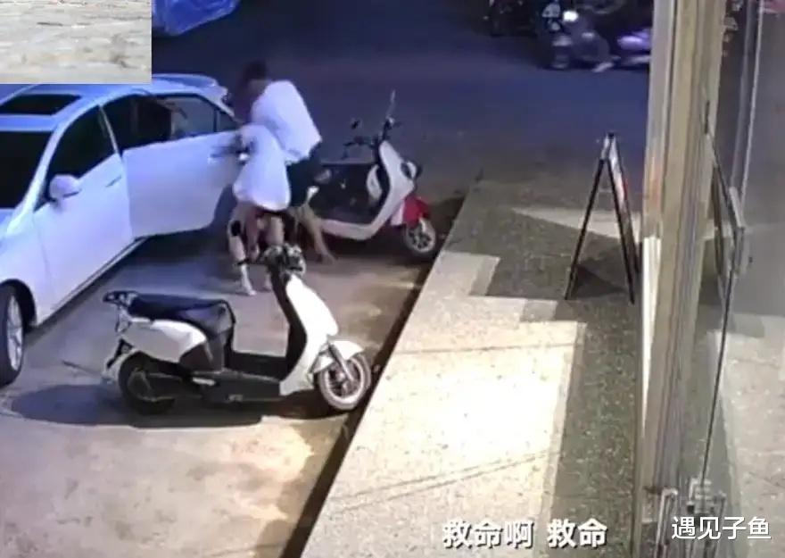 遇见子鱼|美女网红被男友暴打，绝望中被邻居姐姐解救，网友：男友面相够狠