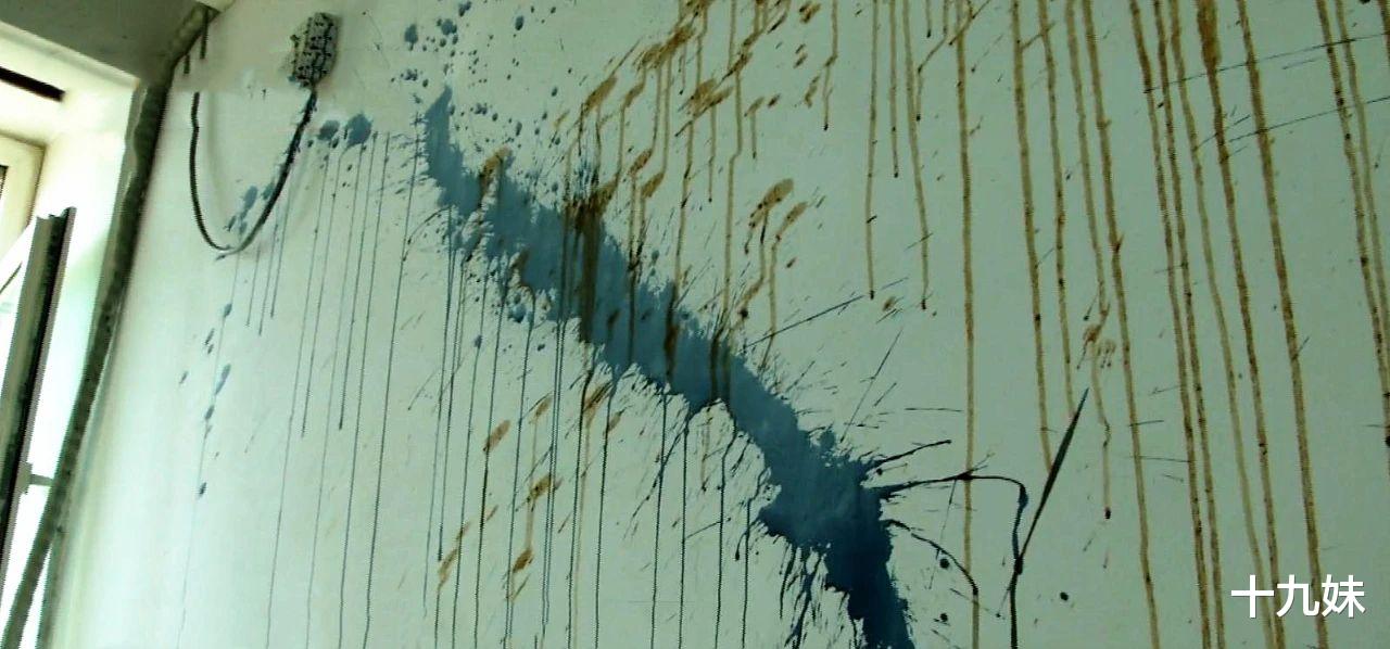 押金|房东流着眼泪收房，所有房间都涂满恶臭秽物，租客只回应了四句话