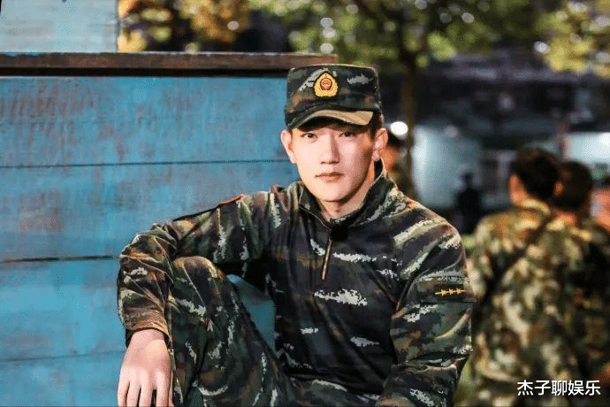 张馨予|张馨予睡觉爱卷被子，提议各睡各的，何捷：两口子就要一“被”子