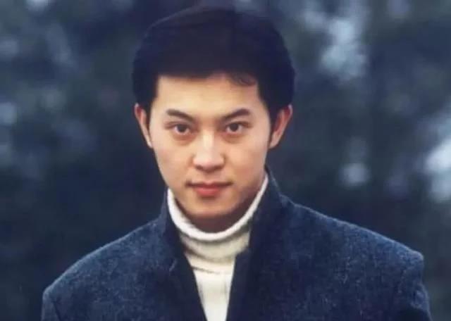 明星|军艺“四大校草”：前3位都成为一线明星，只有他不温不火