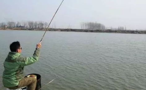 长江|黑坑钓鱼，鱼口不好？教你如何让黑坑鱼儿乖乖开口——盛世三渔