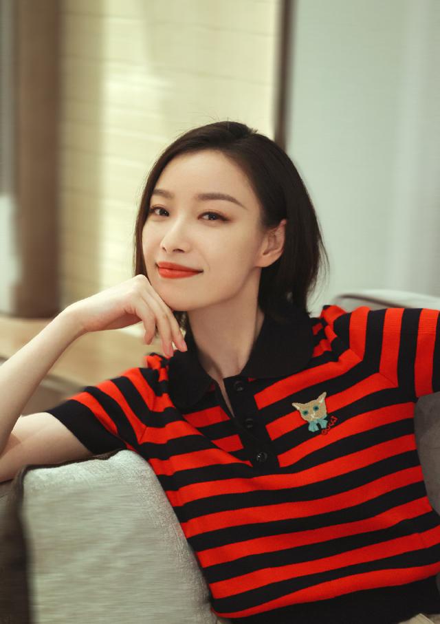 短发|圆脸女生适合的5款短发，看着清爽利落又显脸小！