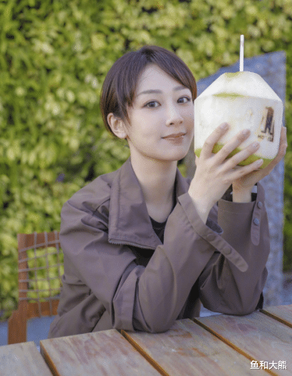 跨年晚会|跨年晚会主持阵容大换血!谢娜吴昕成嘉宾,杜海涛李维嘉完全消失