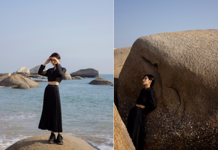 张子枫|张子枫光脚躺沙滩上拍照！穿短上衣露一截细腰，怕冷裹绿色大衣