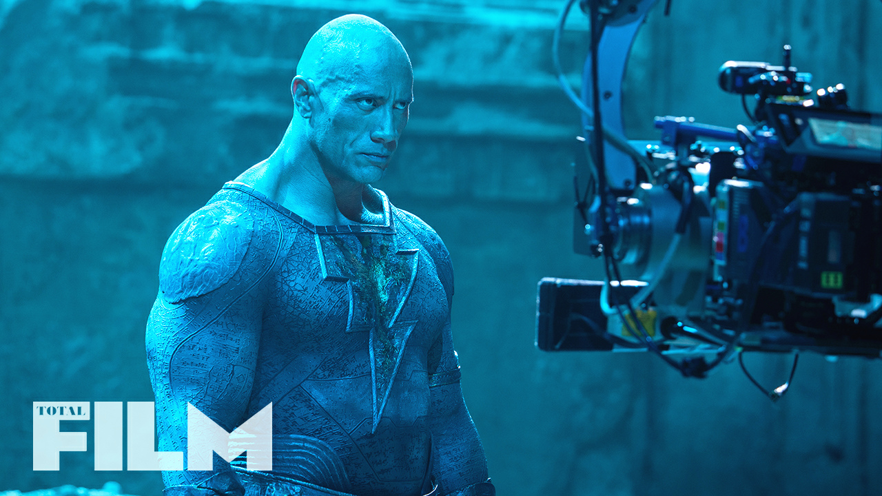 黑亚当|《黑亚当》造型完全曝光，巨石：跟超人必有一战，亨利：等电话