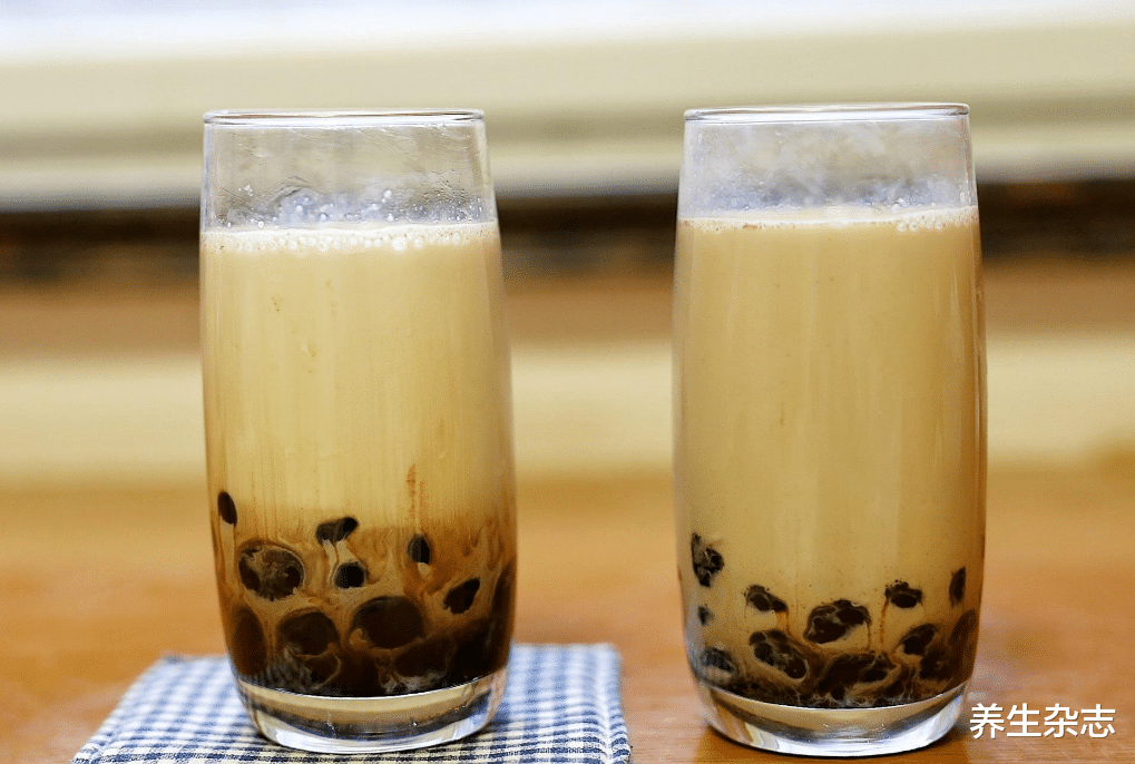 乳腺癌|48岁大姐查出乳腺癌，2个月后离世，医生：一把年纪怎能做1事