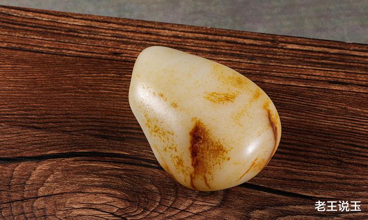 |这种和田玉料子在市场上几乎看不到了