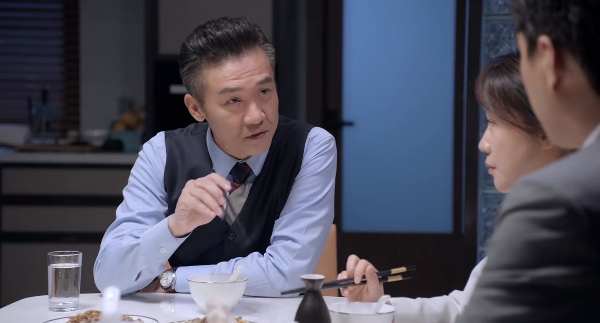 突围|《突围》演技评分：靳东第一，黄志忠第二，没想到她倒数第一