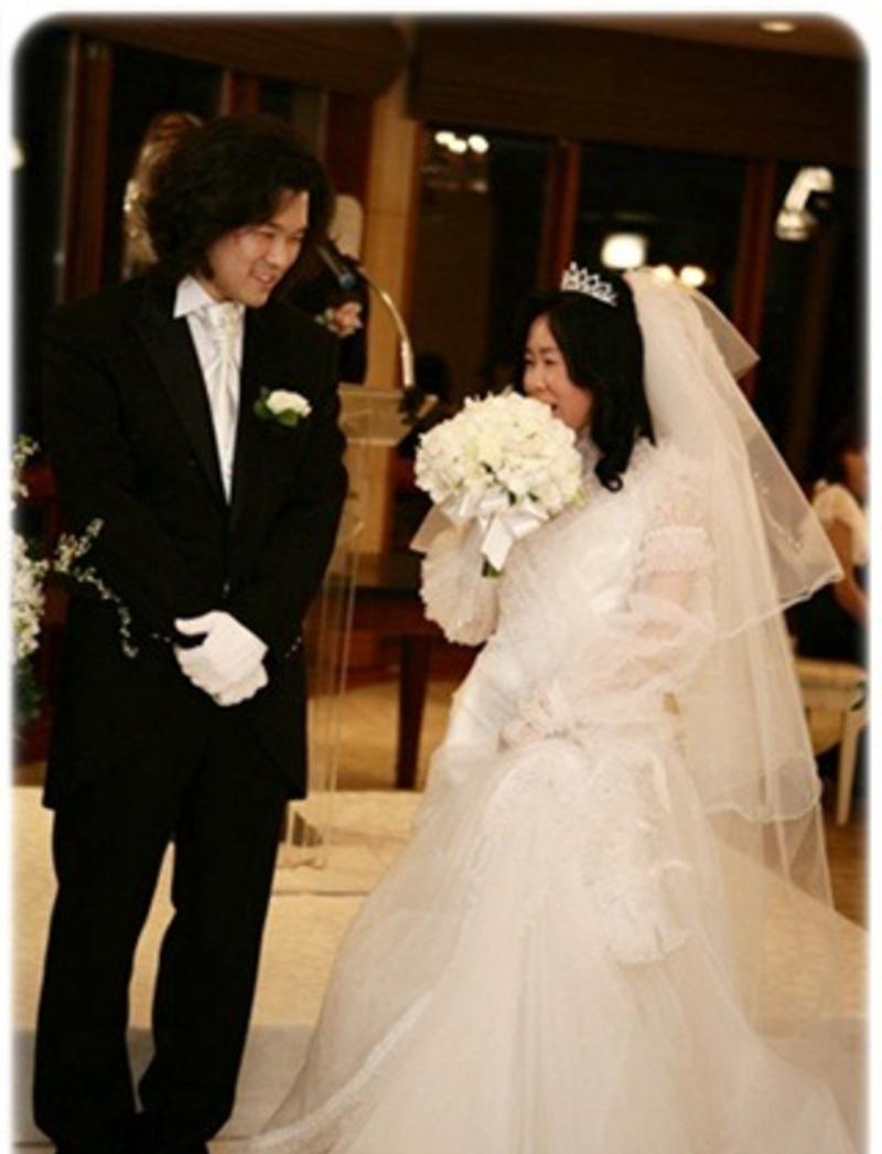 刘亦菲|她写出了《人鱼小姐》，却为结婚支付了丈夫前妻的生活费